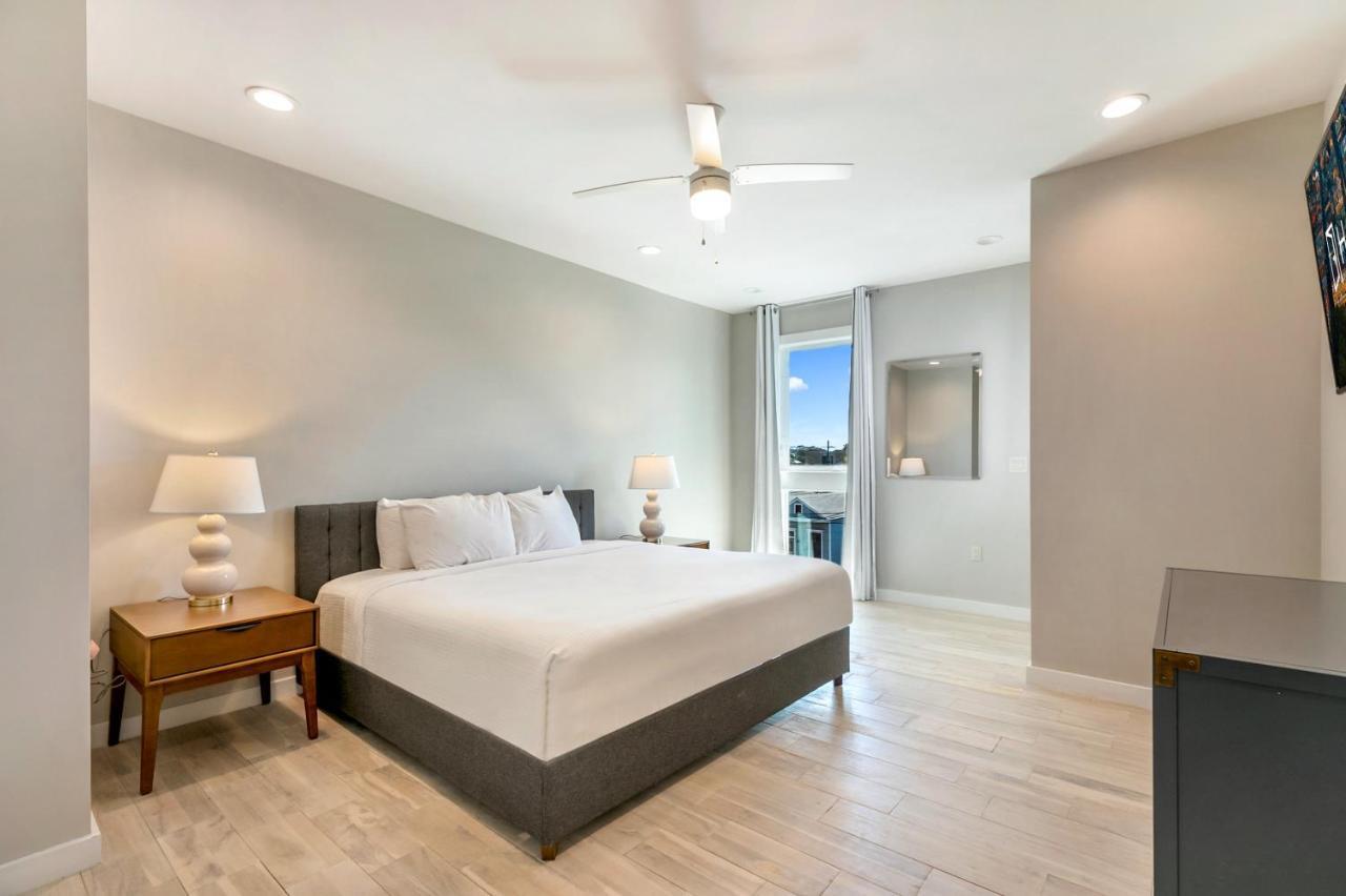 Private Townhouse In A Secure Location Villa New Orleans Buitenkant foto